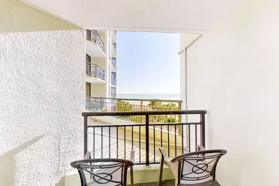 Image de 3rd-floor ocean-view studio with Ac, WiFi, pool & hot tub - dogs Ok