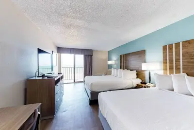 Image de Carolinian Beach Resort 6th-floor oceanfront studio with Ac, pool, & hot tub