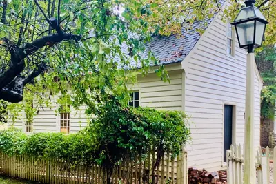 Image de Inola, Peacock Cottage Historic Blue Ridge Getaway