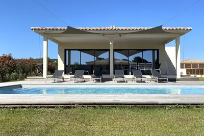 Image de paradisu biancu piscine privée et chauffée