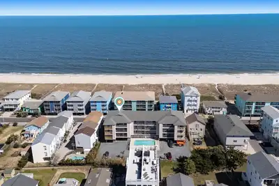 Image de Coastal Beach Condo