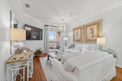 Image de \"Life's A Breeze\" #322 3 Bedroom Sleeps 7