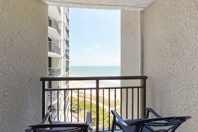 Image de 10th-floor ocean-view studio with WiFi, pool, hot tub & Ac - dog-friendly