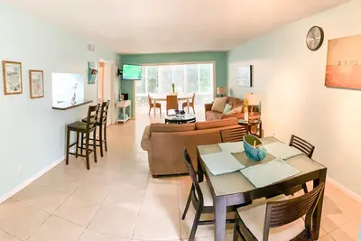 Image de Paradise Vacation Condo Steps from Siesta Beach