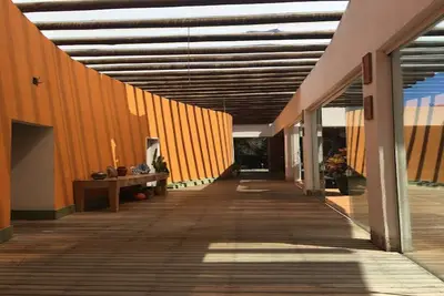 Image de Beautiful house, impeccable and complete in every way in a seafront condominium