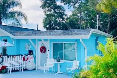 Image de Amore Suite Siesta Sunset Bungalows! Private Jacuzzi 6 Min from the Siesta Key!