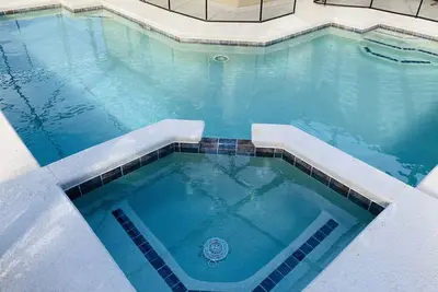 Image de Four Bed, Four Bath Towerlakes pool home with game room