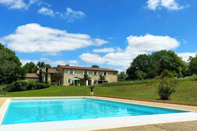 Image de Domaine Familial de charme de 400m² à 20 minutes de Carcassonne