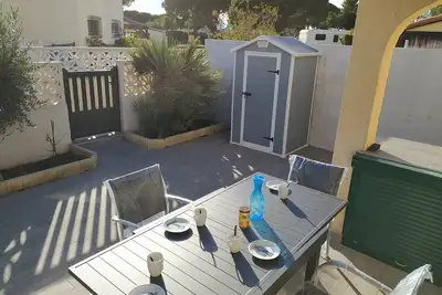 Image de Pavillon de vacances climatisé avec parking privatif - 6briga7