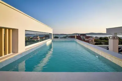 Image de Villa La Perla Apt A1 with heated rooftop pool