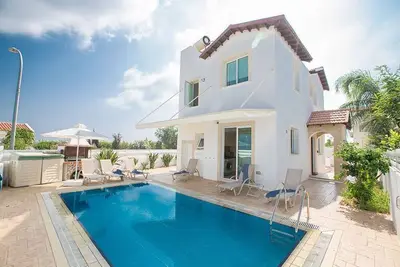 Image de Protaras Katerina Villa Kv60 - a villa that sleeps 7 guests in 3 bedrooms