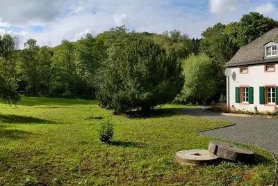 Image de Ferienhaus Burg Heider Mühle - Ferienhaus, Dusche und Bad, Wc, 3 Schlafräume