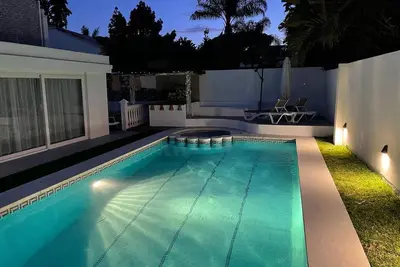 Image de Villa 50 metres from beach