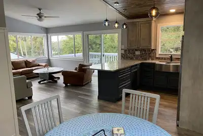 Image de Bright and Airy Ozona on the Gulf