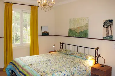 Image de Appartement dans une maison de vacances avec piscine, Wifi, Tv, terrasse, animaux admis, parking