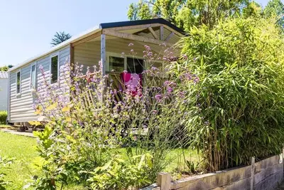 Image de Lodge Confort Loggia Bay 2019 Tv - 2 chambres -27M² 4 personnes