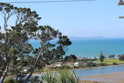 Image de Solitude with a pool and spectacular views pet friendly