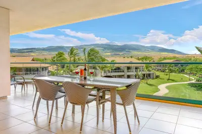 Image de Maui Resort Rentals: Honua Kai - 4 Total Bedrooms, Gorgeous West Maui Mountain & Partial Ocean Views!