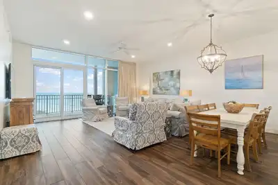 Image de Premium, Spacious, Beachfront-Vista Del Mar 402