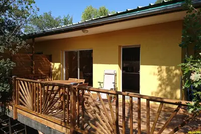 Image de Villa Creole Lamalou : Gite 3 * Canelle F3 grandes terrasses vue sud calme
