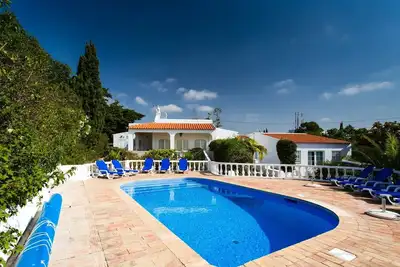 Montenegro Superbly Located Family Vila With Game Room & Pool