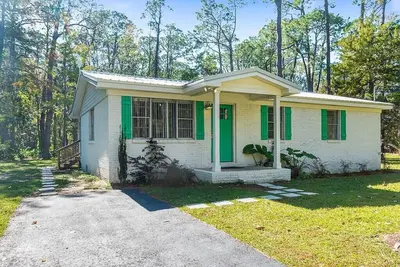 *Mardi Gras Dates Still Available! * Cottage in the Pines