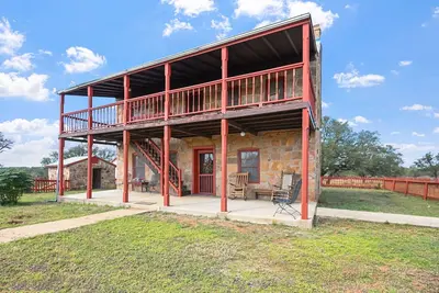 Image de Stein Haus Ranch, A Hill Country Hidden Gem