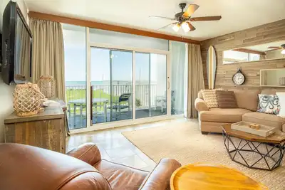 Image de The Oceans- 3/3 Ocean Front Ground Floor Unit 103