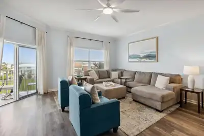 Image de Spacious Amelia Island Condo, Pool, Hot tub, Private Garage- Ocean Park