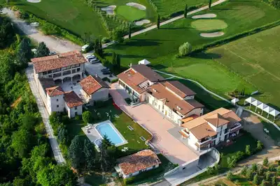 Image de Agréable appartement avec piscine, Wifi, climatisation, Tv, animaux admis et parking