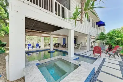 Image de Marias Way - 3br/2ba Pool Home - Anna Maria City -By Island Real Estate Vacation