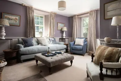 Image de Wood Cottage - two bedroom cottage set in country house gardens