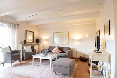 Image de Charming 3-room apartment with approx. 70 m² living space, for up to 4 people.
