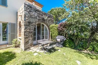 Image de Appartement 2 Chambres -50m2- Avec Vue Sur Golf (N°23)