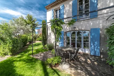 Image de Maison De Hameau 3 Chambres Avec Jardin (N°323)