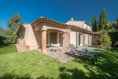 Image de Maison De Hameau 3 Chambres Avec Jardin (N°530)