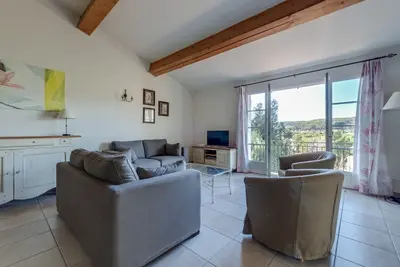 Image de Maison De Hameau 3 Chambres Avec Jardin (N°565)