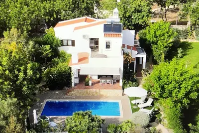 Image de Private Villa, Hillside, Sea View in Quiet Area, Own Pool, 20 min to the Beach