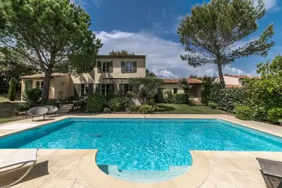 Image de Villa 4 Chambres Avec Piscine Privee Et Jardin (N°446)