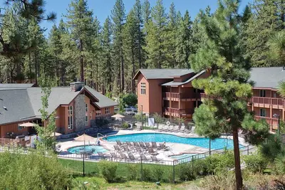 Image de Charming Lodge-Style Resort with Something to do in Every Season!