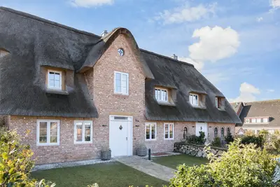 Image de New luxury house section under thatch, approx. 167 m² for up to 6 people