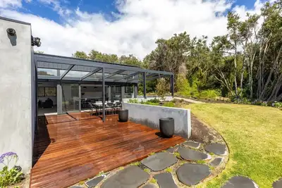 Image de Contemporary, Modern & Stylish Rosetta Holiday Home In Sorrento