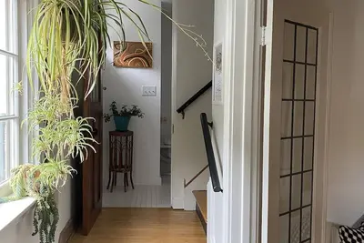 Image de Eclectic Home Near Uwm Campus and Lake Michigan