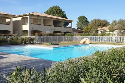 Image de Appartement Alzetu. 5 pers, piscine, plage à 2 min en voiture