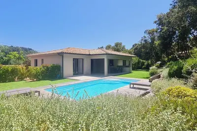 Image de Villa Tinuta. 8 pers, piscine chauffée, 5 min plage en voiture