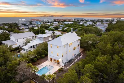 Image de Book a Fall Getaway Today! Private Pool! Low-Speed Vehicle! Deeded Beach Access!