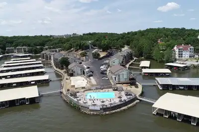 Image de Southwood Shores-2 bed, 2 bath, King Bed, Pools, Boat Slip, Free Wifi