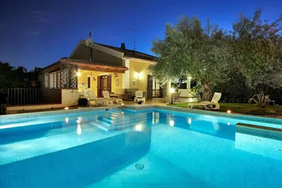 Image de Maison de vacances Marina di Ragusa pour 1 - 12 personnes avec 4 chambres à coucher - Maison de vaca