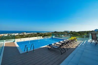 Image de Protaras Holiday Villa Atp606 - a villa that sleeps 10 guests in 4 bedrooms