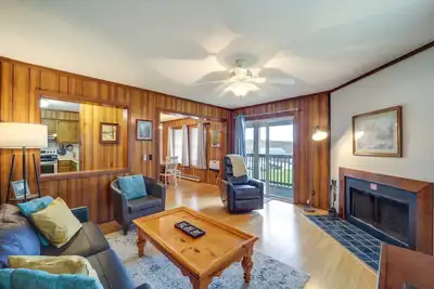 Image de Pool Access & Slope Views: Beech Mtn Condo!